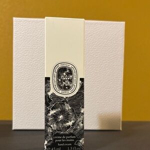 Diptyque Fleur de Peau Hand Cream - Black and White